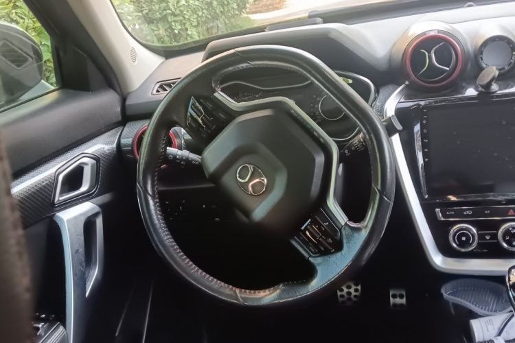 Used BAIC Off-Road BJ20 2018 1.5T Manual Luxury Edition Steering Wheel