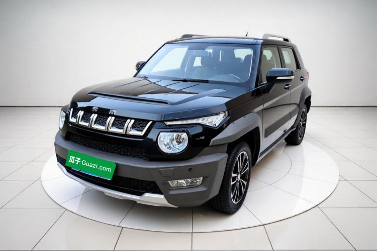 Used BAIC Off-Road BJ20 2018 1.5T Manual Luxury Edition Guazi used car, China used car export, Used car for sale, Used cars, Cheapest cars for sale