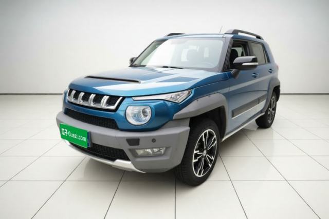 BAIC Off-Road BJ20 2018 1.5T CVT Luxury Model usata