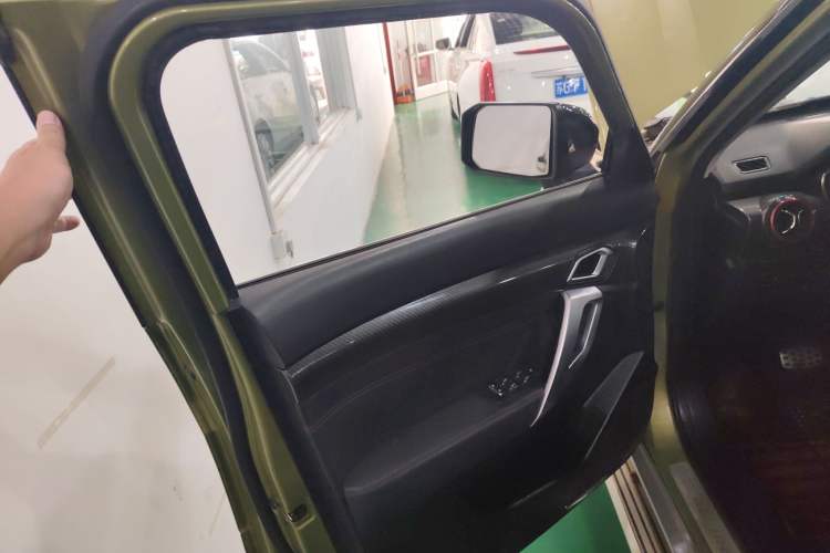 Used BAIC Off-Road BJ20 2018 1.5T CVT Luxury Model Left Front Door Interior