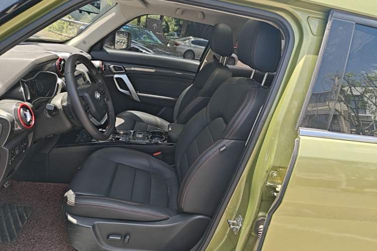 Used BAIC Off-Road BJ20 2018 1.5T CVT Luxury Model Left Front Seat