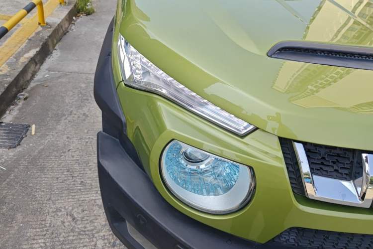 Used BAIC Off-Road BJ20 2018 1.5T Manual Luxury Edition Right Front Headlight