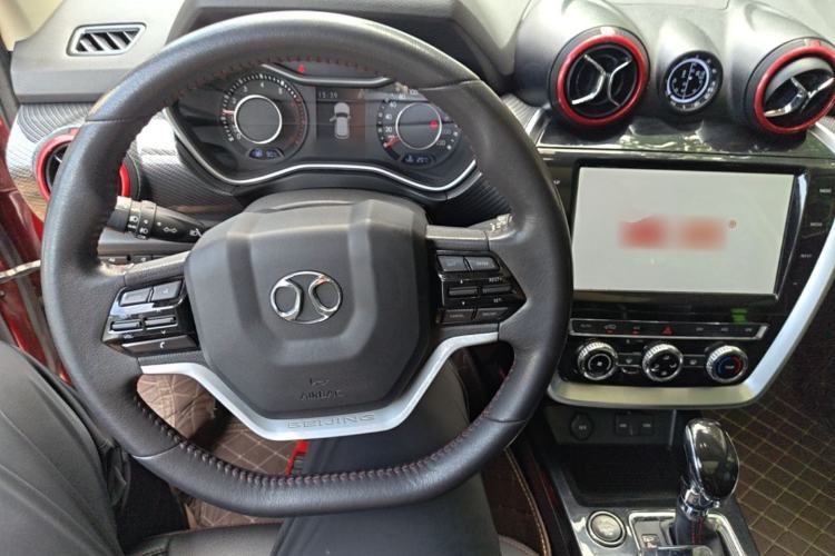 Used BAIC Off-Road BJ20 2018 1.5T CVT Luxury Model Center Console