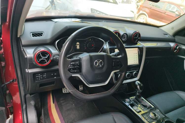 Used BAIC Off-Road BJ20 2018 1.5T CVT Luxury Model Center Console