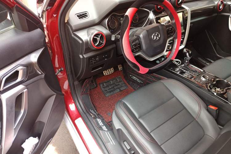 Used BAIC Off-Road BJ20 2018 1.5T CVT Luxury Model Driver Seat