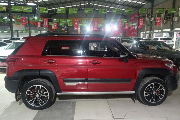 Used BAIC Off-Road BJ20 2018 1.5T CVT Luxury Model Exterior 2