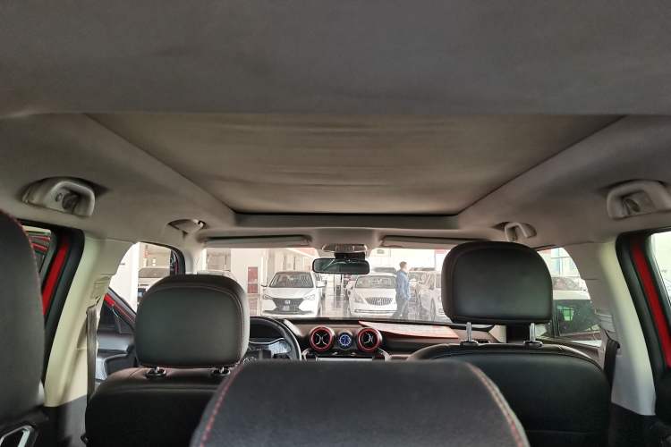 Used BAIC Off-Road BJ20 2018 1.5T CVT Luxury Model Headliner