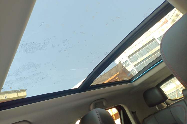 Used BAIC Off-Road BJ20 2018 1.5T CVT Luxury Model Headliner