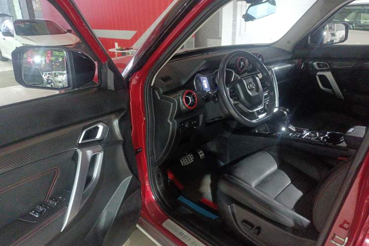 Used BAIC Off-Road BJ20 2018 1.5T CVT Luxury Model Interior 2
