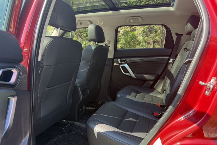 Used BAIC Off-Road BJ20 2018 1.5T CVT Luxury Model Interior 3