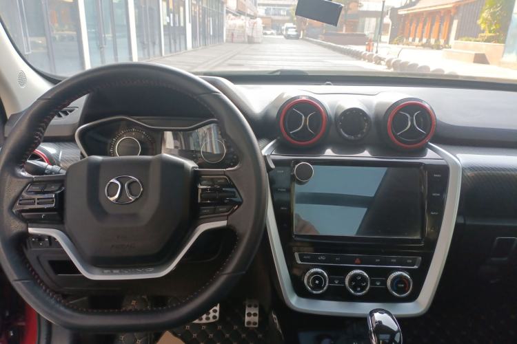 Used BAIC Off-Road BJ20 2018 1.5T CVT Luxury Model Interior 4