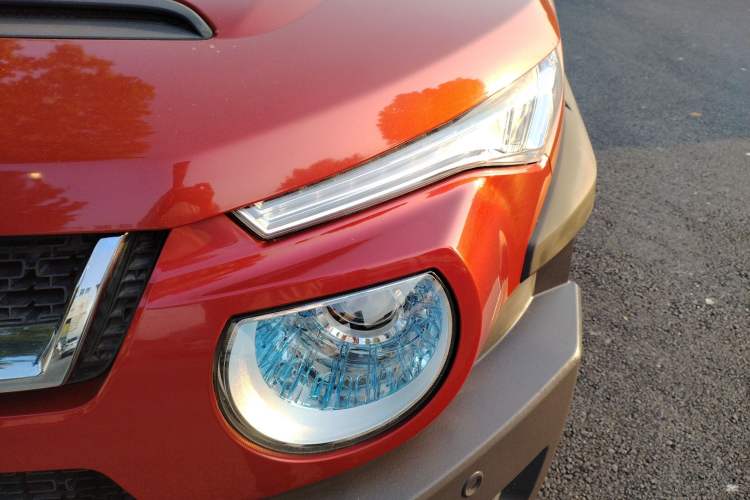 Used BAIC Off-Road BJ20 2018 1.5T CVT Luxury Model Left Front Headlight