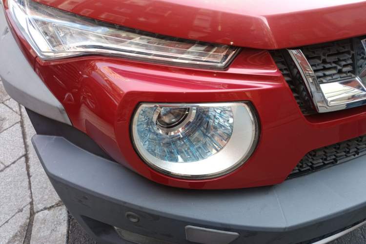 Used BAIC Off-Road BJ20 2018 1.5T CVT Luxury Model Right Front Headlight