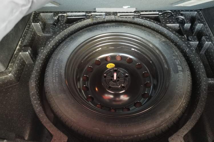 Used BAIC Off-Road BJ20 2018 1.5T CVT Luxury Model Trunk