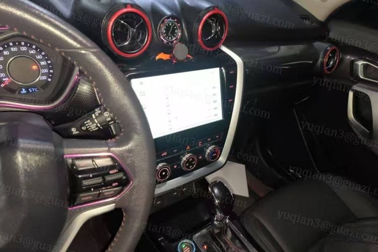 Used BAIC Off-Road BJ20 2018 1.5T CVT Luxury Model Audio And AC Panel