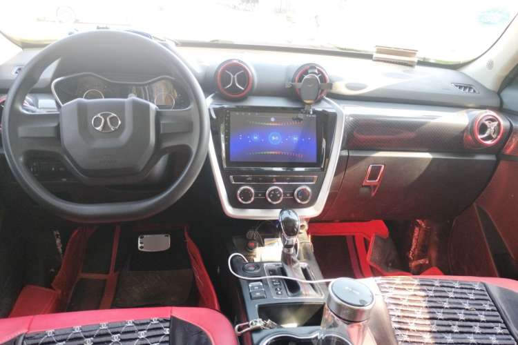 Used BAIC Off-Road BJ20 2018 1.5T CVT Elite Model Center Console