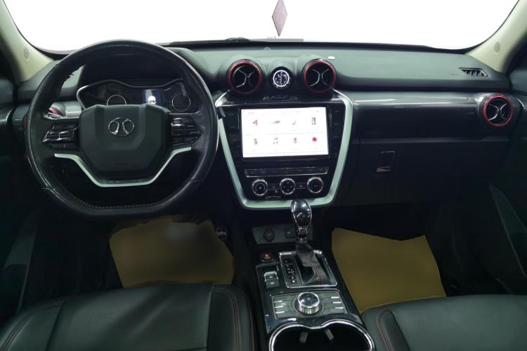 Used BAIC Off-Road BJ20 2018 1.5T CVT Luxury Model Center Console