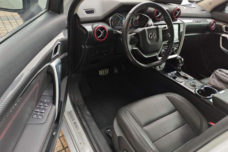 Used BAIC Off-Road BJ20 2018 1.5T CVT Luxury Model Driver Seat