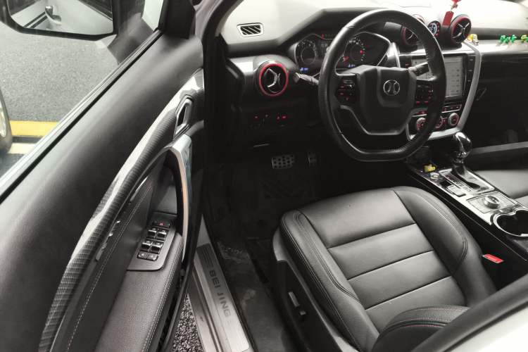 Used BAIC Off-Road BJ20 2018 1.5T CVT Luxury Model Driver Seat
