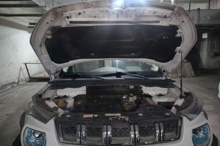 Used BAIC Off-Road BJ20 2018 1.5T CVT Luxury Model Engine Bay