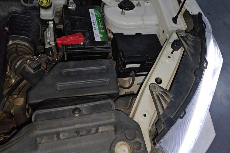 Used BAIC Off-Road BJ20 2018 1.5T CVT Luxury Model Engine Bay Left