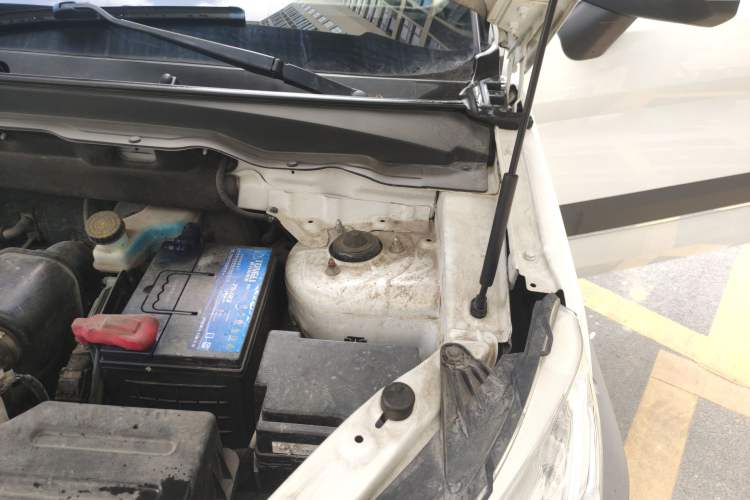 Used BAIC Off-Road BJ20 2018 1.5T CVT Luxury Model Engine Bay Left