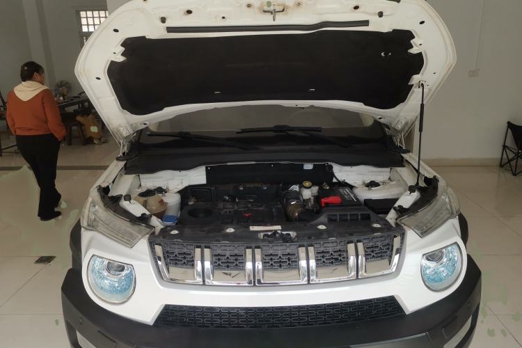Used BAIC Off-Road BJ20 2018 1.5T CVT Luxury Model Engine Bay