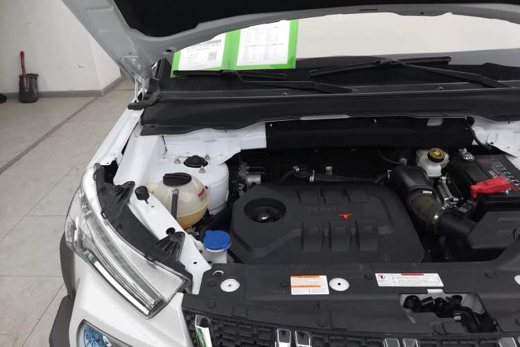 Used BAIC Off-Road BJ20 2018 1.5T CVT Elite Model Engine Bay Right
