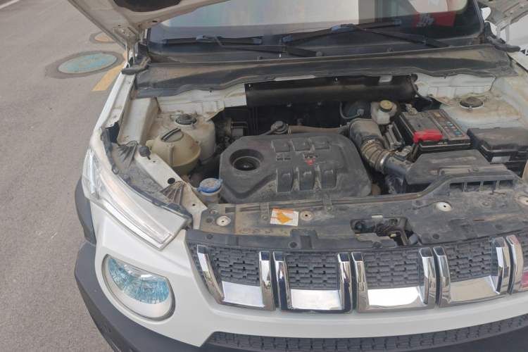 Used BAIC Off-Road BJ20 2018 1.5T CVT Luxury Model Engine Bay Right