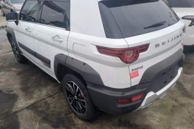 Used BAIC Off-Road BJ20 2018 1.5T CVT Luxury Model Exterior 2
