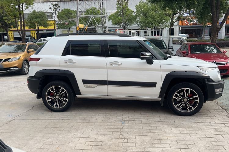 Used BAIC Off-Road BJ20 2018 1.5T CVT Luxury Model Exterior 2