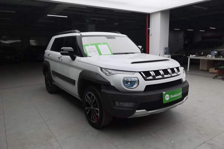 Used BAIC Off-Road BJ20 2018 1.5T CVT Elite Model Front Right 45 Deg
