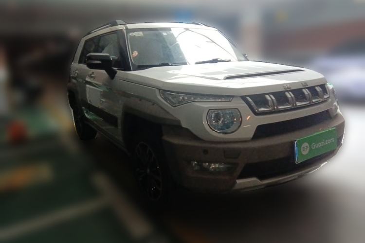 Used BAIC Off-Road BJ20 2018 1.5T Manual Luxury Edition Front Right 45 Deg