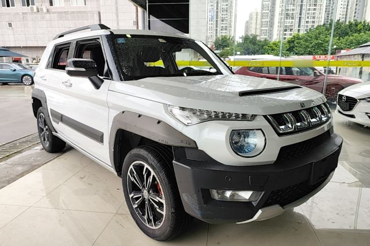 Used BAIC Off-Road BJ20 2018 1.5T CVT Luxury Model Front Right 45 Deg