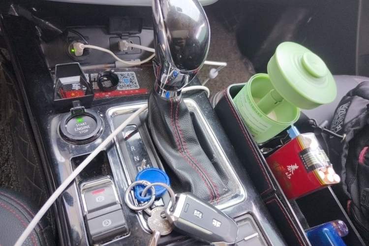Used BAIC Off-Road BJ20 2018 1.5T CVT Luxury Model Gear Lever