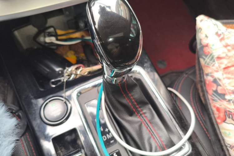 Used BAIC Off-Road BJ20 2018 1.5T CVT Luxury Model Gear Lever