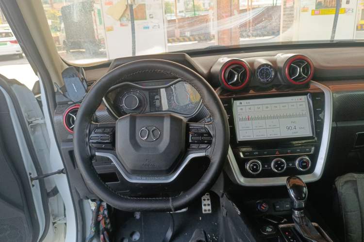 Used BAIC Off-Road BJ20 2018 1.5T CVT Luxury Model Interior 2