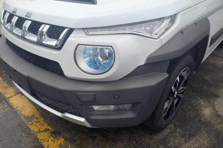 Used BAIC Off-Road BJ20 2018 1.5T CVT Luxury Model Left Front Headlight