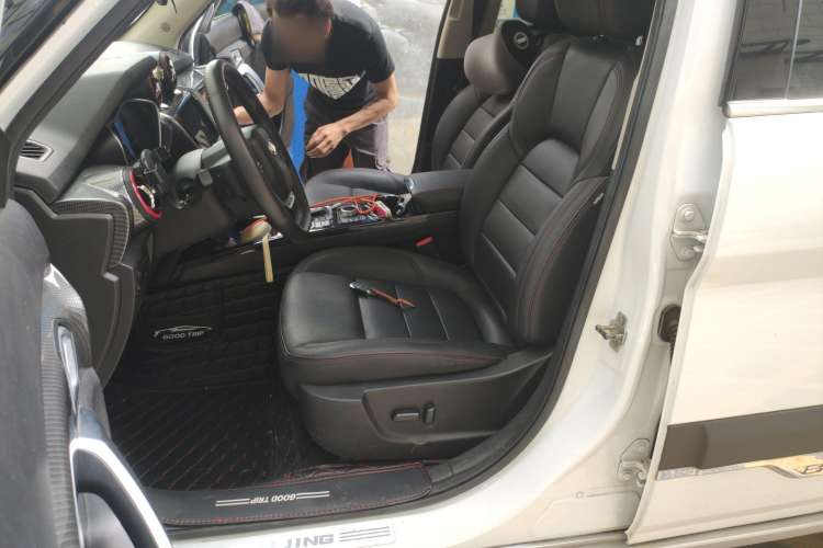 Used BAIC Off-Road BJ20 2018 1.5T CVT Luxury Model Left Front Seat