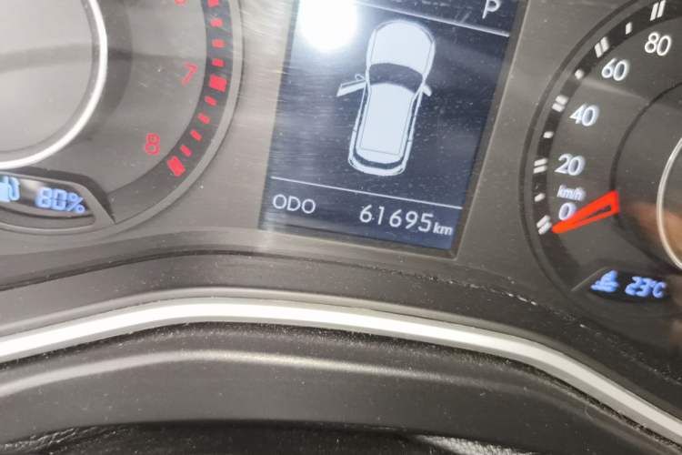 Used BAIC Off-Road BJ20 2018 1.5T CVT Luxury Model Odometer Close Up