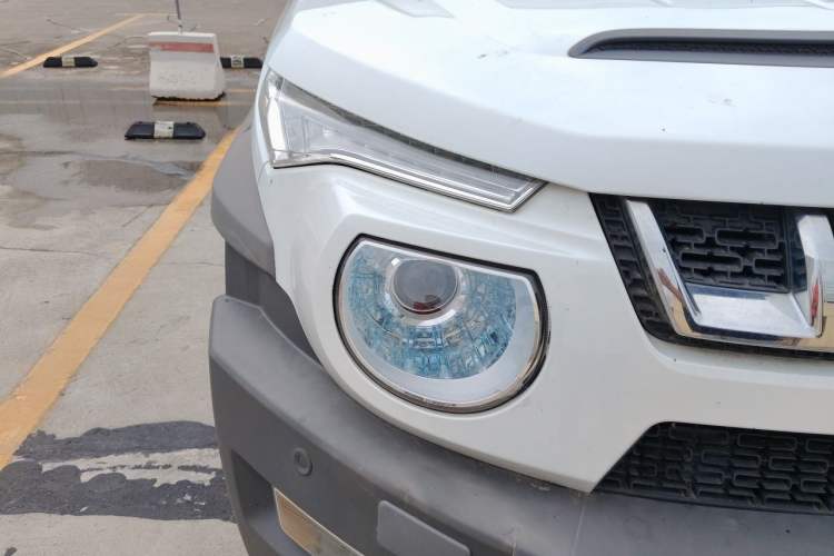 Used BAIC Off-Road BJ20 2018 1.5T CVT Luxury Model Right Front Headlight