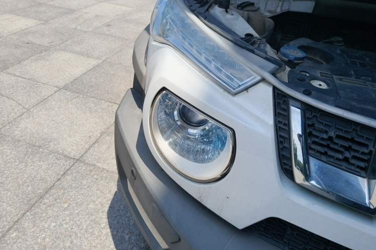 Used BAIC Off-Road BJ20 2018 1.5T CVT Luxury Model Right Front Headlight