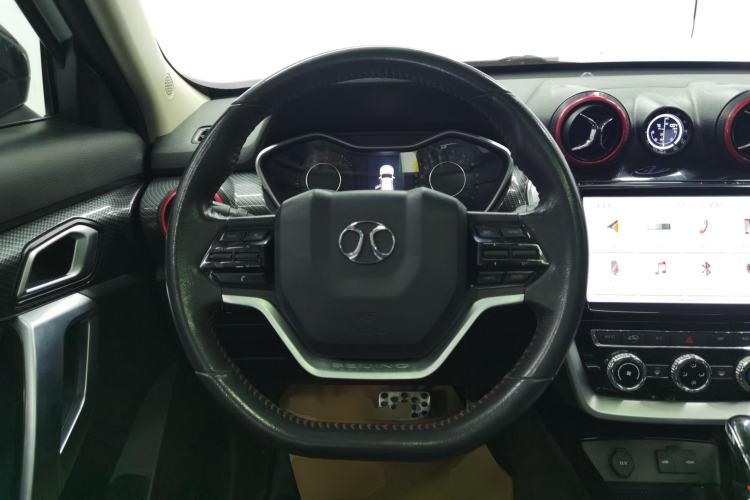 Used BAIC Off-Road BJ20 2018 1.5T CVT Luxury Model Steering Wheel