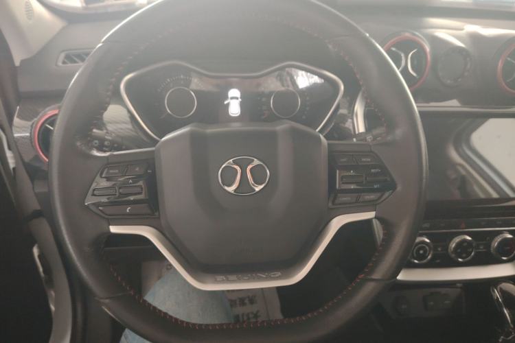 Used BAIC Off-Road BJ20 2018 1.5T CVT Luxury Model Steering Wheel