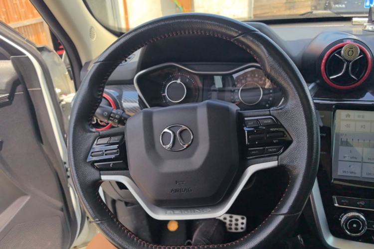 Used BAIC Off-Road BJ20 2018 1.5T CVT Luxury Model Steering Wheel