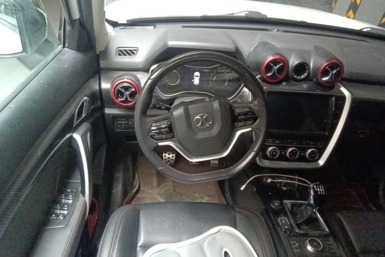 Used BAIC Off-Road BJ20 2018 1.5T Manual Luxury Edition Steering Wheel