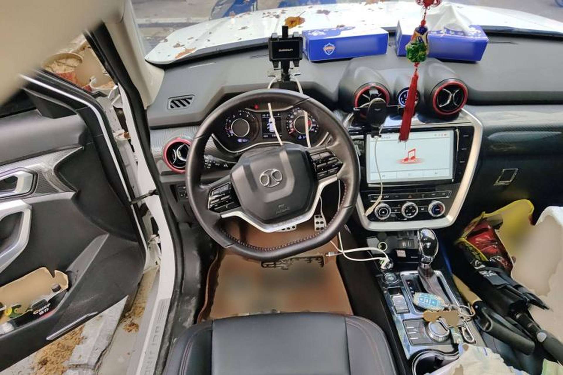 Used BAIC Off-Road BJ20 2018 1.5T CVT Luxury Model Steering Wheel