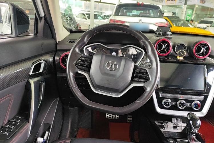 Used BAIC Off-Road BJ20 2018 1.5T CVT Luxury Model Steering Wheel
