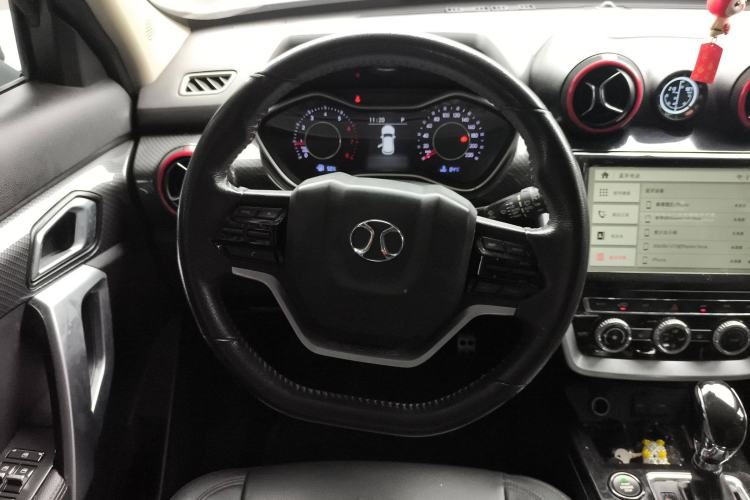 Used BAIC Off-Road BJ20 2018 1.5T CVT Luxury Model Steering Wheel