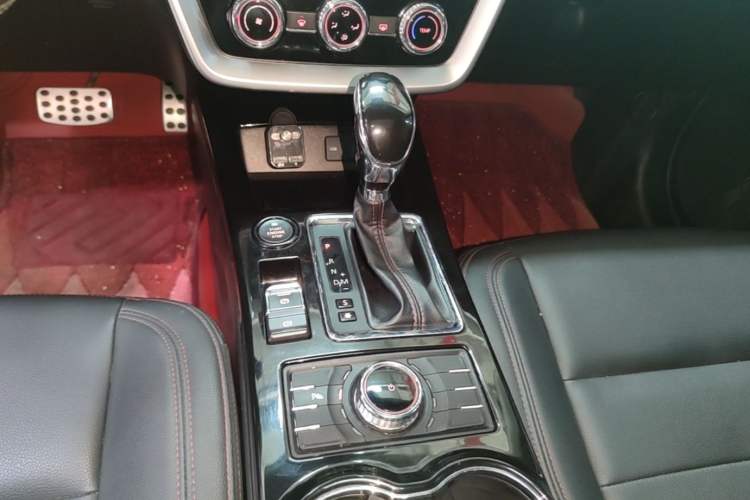 Used BAIC Off-Road BJ20 2018 1.5T CVT Luxury Model Gear Lever